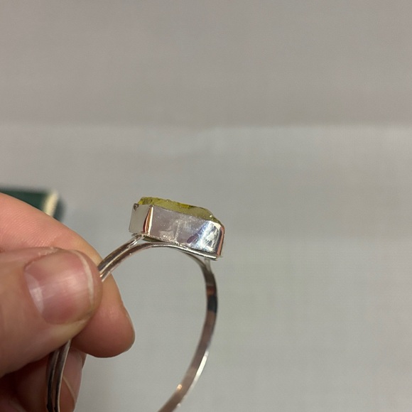 Manila’s Silver cuff Bracelet with raw citrine Stone NWT - Picture 4 of 8